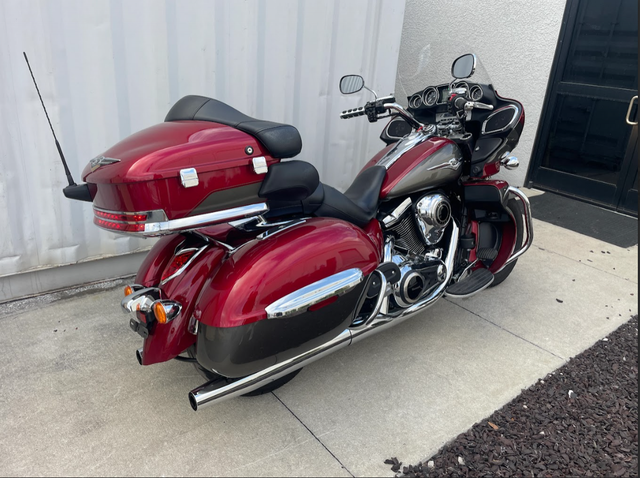 2018 KAWASAKI VULCAN 1700 VOYAGER - RED! in Street, Cruisers & Choppers in Saskatoon - Image 4