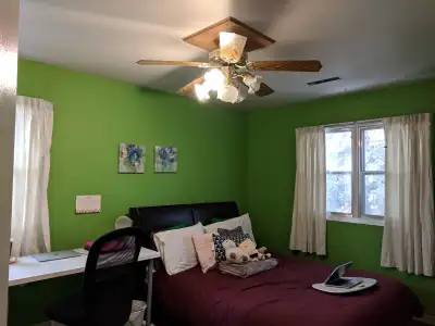 Short term rental available for summer internship. University Student Only. If you are a student, a...