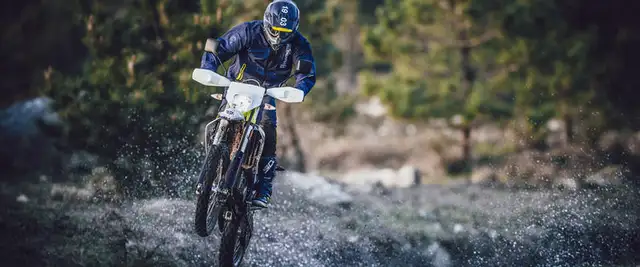 2025 Husqvarna FE 350s in Dirt Bikes & Motocross in Ottawa - Image 21