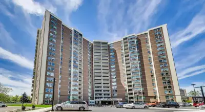 Price: $519,000 / $1,969/mo Spacious 3 bedroom unit with one of the best views of the park and city!...