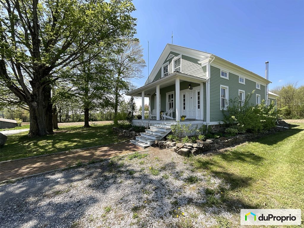 $2,400,000 - Acreage / Hobby Farm / Ranch for sale in St-Armand — photo 2