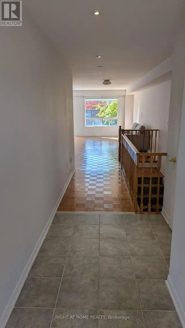 24 - 770 OTHELLO COURT Mississauga (Meadowvale Village), Ontario in Long Term Rentals in Mississauga / Peel Region - Image 4