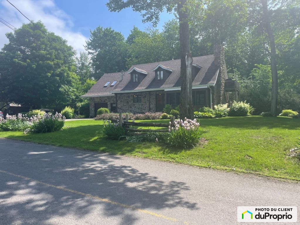 $649,000 - Quadruplex for sale in Brownsburg-Chatham — photo 1
