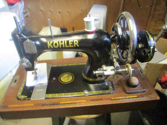 KOHLER ANTIQUE HAND OPERATED SEWING MACHINE in Arts & Collectibles in St. Catharines - Image 2