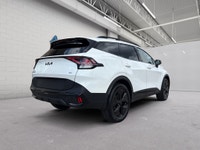 Accident Free! | 8-Speed Automatic Transmission with Overdrive | Active On-Demand All-Wheel Drive |... (image 4)