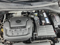 Rare 7-passenger Highline, AWD 4-Motion, leather interior, heated seats, Giant power panoramic sunro... (image 7)