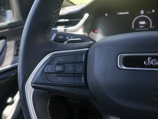 2024 Jeep Grand Cherokee L Limited- Memory / Heated Seats - Pwr in Cars & Trucks in Barrie - Image 31