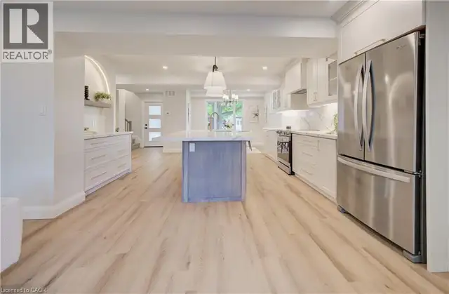 34 MOORE Avenue N Waterloo, Ontario in Houses for Sale in Kitchener / Waterloo - Image 7