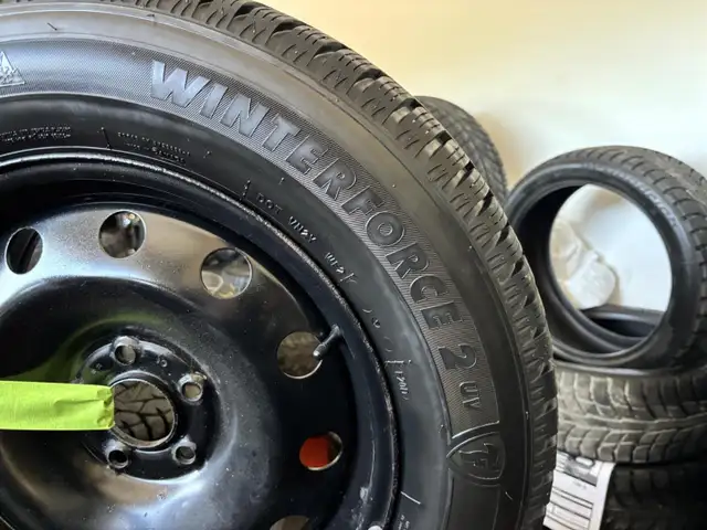 Mazda CX-5 225-65-17 FIRESTONE 8/32-11/32 ROUES ACIER NOIR 17 20 in Cars & Trucks in St-Georges-de-Beauce - Image 3