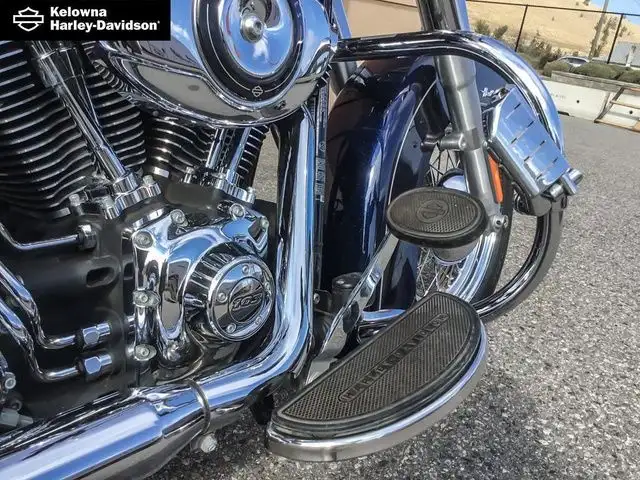 2013 Harley-Davidson FLSTC - Heritage Softail Classic in Street, Cruisers & Choppers in Kelowna - Image 18