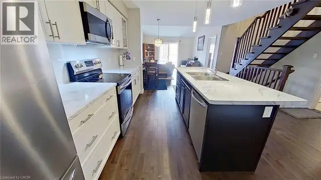 1 CHAMBERLAIN Avenue Unit# 5 Ingersoll, Ontario in Houses for Sale in Woodstock - Image 7