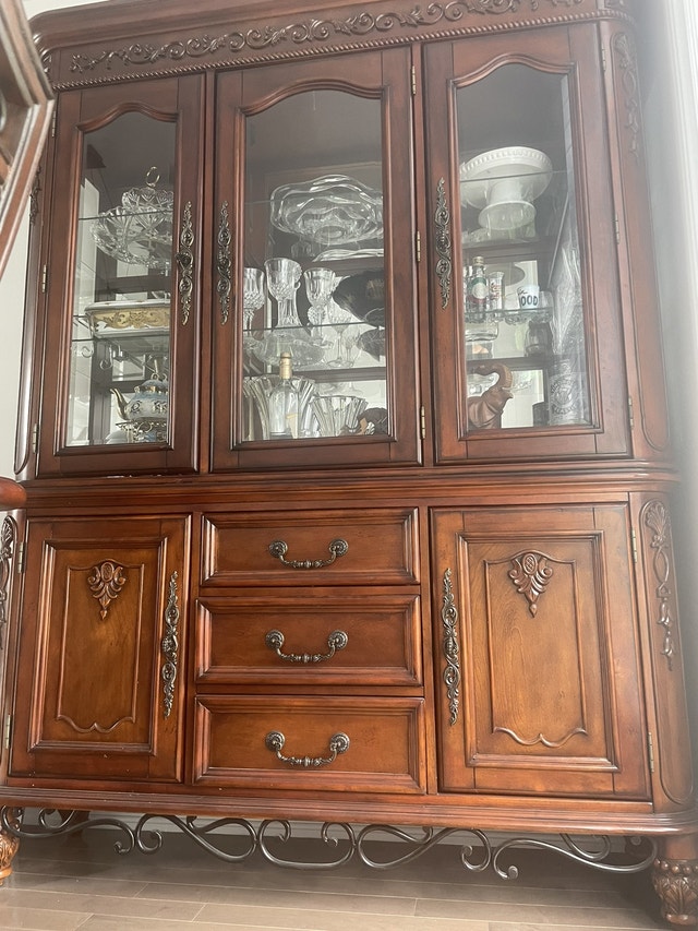 2 piece hutch/ buffet with lots of storage and drawers Hutches & Display