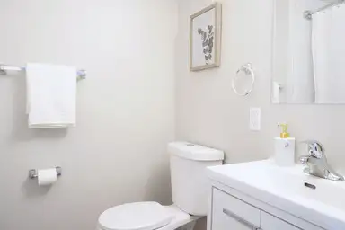 Modern Upgraded 1 Bedroom Apartment at Park Towers Guelph in Long Term Rentals in Guelph - Image 15