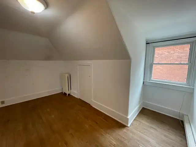 2 bed apt close to groceries, restaurants & more- 2-593 Johnson in Long Term Rentals in Kingston - Image 14