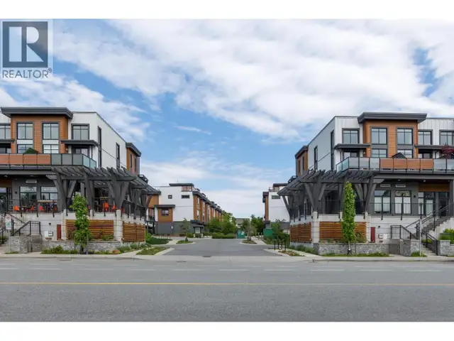 101 39771 GOVERNMENT ROAD Squamish, British Columbia in Condos for Sale in Sunshine Coast - Image 4