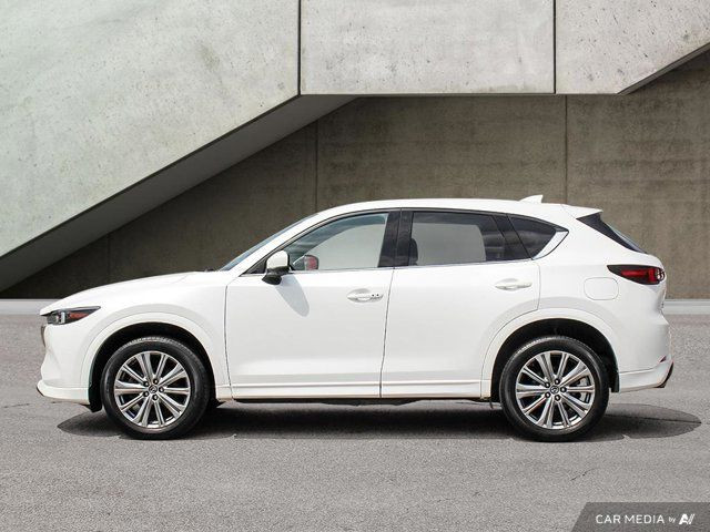 2022 Mazda CX-5 Signature | NO ACCIDENTS | AWD in Cars & Trucks in Hamilton - Image 2