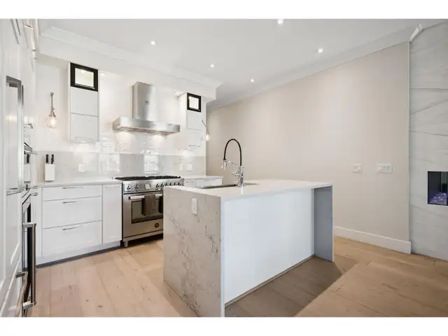 206 23189 FRANCIS AVENUE Langley, British Columbia in Condos for Sale in Delta/Surrey/Langley - Image 5