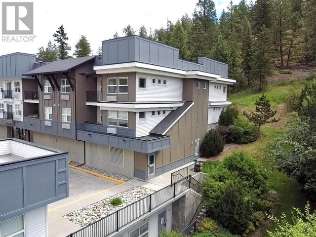 1483 Glenmore Road Unit# 301 Kelowna, British Columbia in Condos for Sale in Penticton