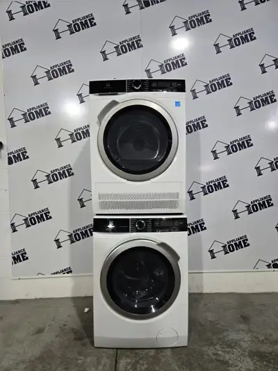 Electrolux Compact Washer & Dryer Ventless 24", View more