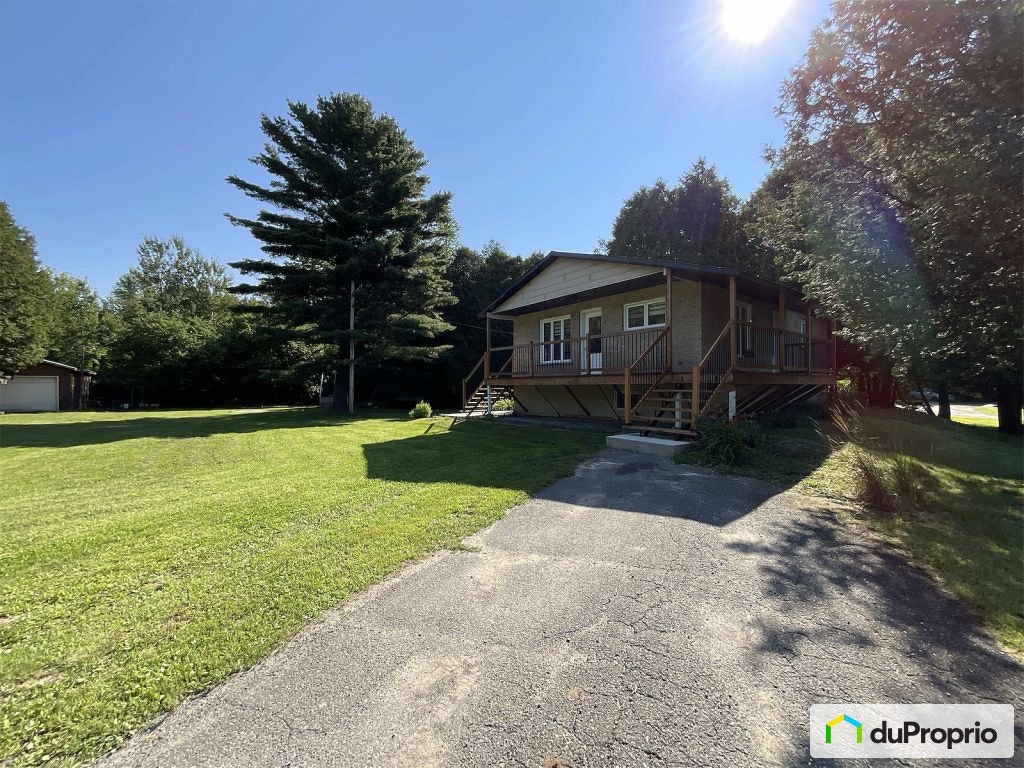 $340,000 - Bungalow for sale in Kingsey Falls — photo 1
