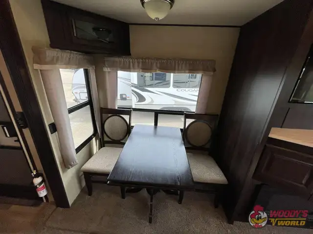 2018 PALOMINO RV COLUMBUS 298RL in Travel Trailers & Campers in Edmonton - Image 12