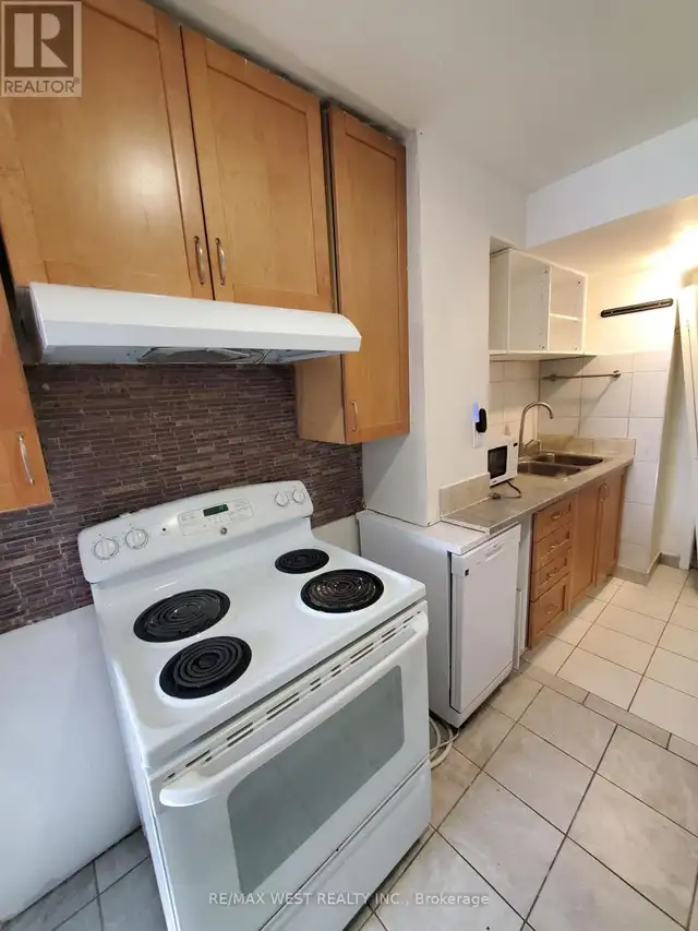 3 - 369 GEORGIAN DRIVE Barrie (Georgian Drive), Ontario in Long Term Rentals in Barrie - Image 5