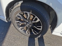"• Power_Steering • Power_Brakes • Power_Windows • Power_Mirrors • Power_Locks • Keyless_Entry • Air... (image 8)