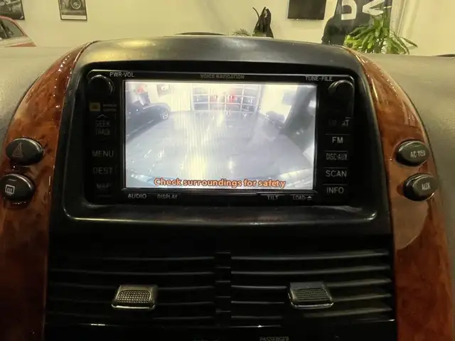 2007 Toyota Sienna XLE LTD AWD in Cars & Trucks in City of Montréal - Image 20