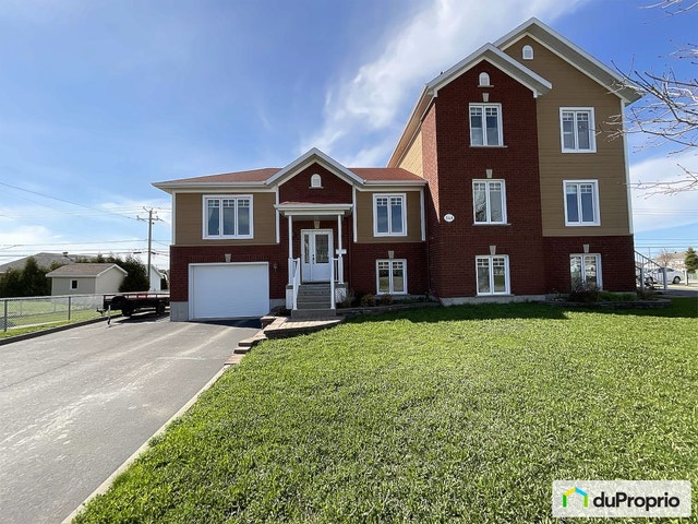 $349,900 - Condominium for sale in Rimouski (Rimouski) — photo 1