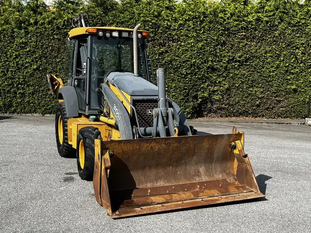 2010 John Deere 310SJ 4x4 Wheel Loader Extended Hoe 4 in 1 92 in in Heavy Trucks in Edmonton - Image 3