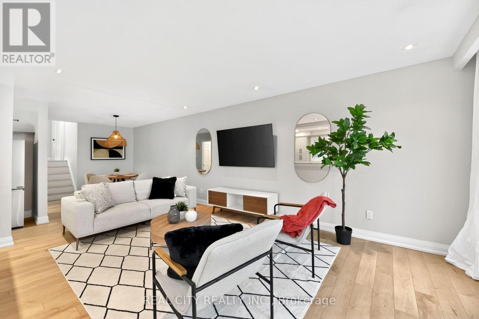 MAIN - 3385 MORNINGSTAR DRIVE Mississauga (Malton), Ontario 2