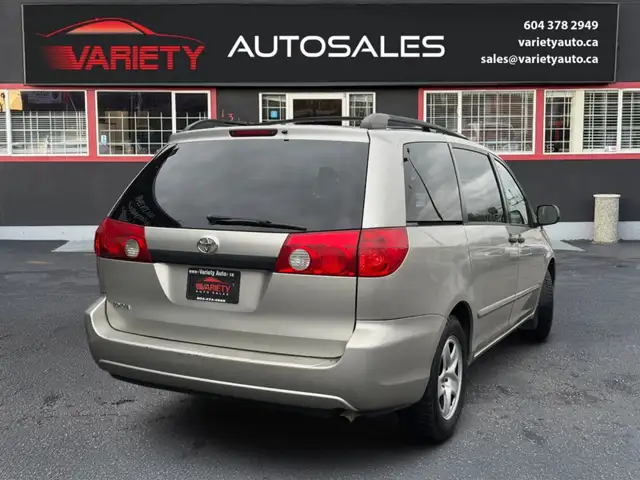 2006 Toyota Sienna 5dr CE 8-Passenger, FREE 0NE YEAR 20,000 KM L in Cars & Trucks in Vancouver - Image 5