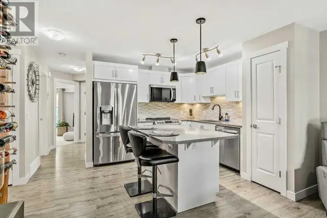 1007 Cranbrook Walk SE Calgary, Alberta62864759612547123
