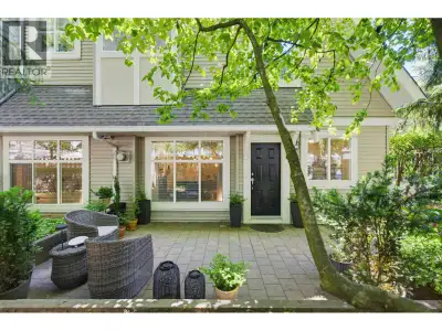 Welcome to River Rock, where indoor-outdoor living meets the best of Lynn Valley!!! This beautifully...
