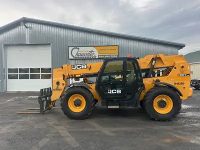 Lift Télescopique 4x4 Automatique Cabine Élévation 42' Capacité 7000 Lbs 4 pneus Neufs 3297 Hres Fin...