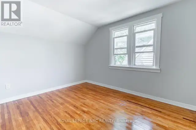 29 ERIE STREET Port Colborne (Main Street), Ontario in Houses for Sale in St. Catharines - Image 30