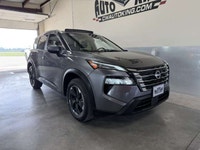 1 Owner, O Accident, Low Kms. used Nissan Rogue CW Autoking 1.5 Liter Turbo3 Cyl., Auto O/D, Air, Ti... (image 1)