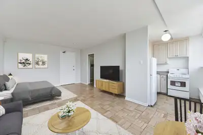 For a limited time - sign a new lease with 1/2 month free rent in the 6th and 12th month! Terms and...