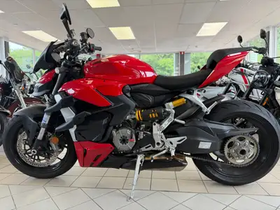 Pre-owned 2024 Ducati Streetfighter V2 for Sale in Bridgewater, NS 2024 Ducati Streetfighter V2 | Br...