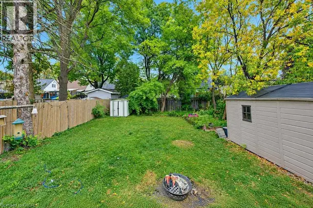 174 GLEN Road Kitchener, Ontario in Houses for Sale in Kitchener / Waterloo - Image 22