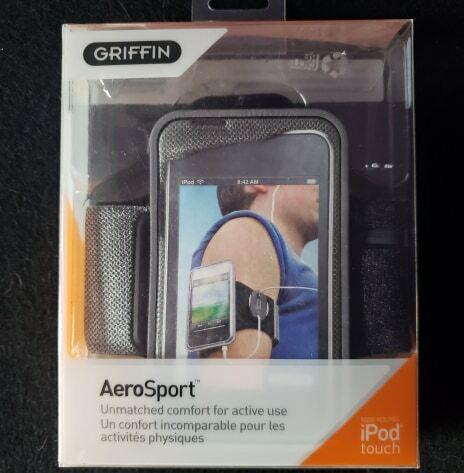 Griffin Sports Armband Trainer For iPod Touch and IPhone in iPods & MP3s in Pembroke