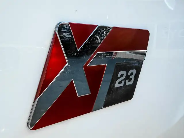 2019 Mastercraft XT 23 in Powerboats & Motorboats in Laval / North Shore - Image 9