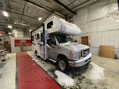 Embark on your next journey with the Adventurer 19RD Class C Motorhome. This gas-powered motorhome c...