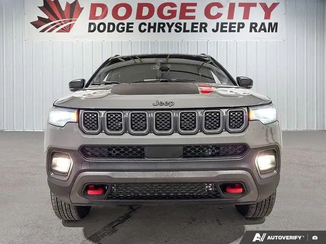 2023 Jeep Compass Trailhawk | Remote Start | Keyless Entry in Cars & Trucks in Saskatoon - Image 10