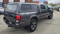 2018 Toyota Tacoma TRD Sport Crew Cab 4x4 w/ Canopy Built for Alberta roads and weekend adventures,... (image 6)