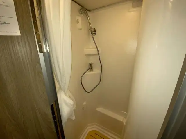 2026 Winnebago Winnebago EKKO 22A in RVs & Motorhomes in Bedford - Image 22