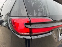 This 2026 CHRYSLER PACIFICA SELECT has the following options Caprice Leatherette Bucket Seats, Remot... (image 9)