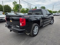 "• Power_Steering • Power_Brakes • Power_Windows • Power_Seat • Power_Mirrors • Power_Locks • Power_... (image 4)