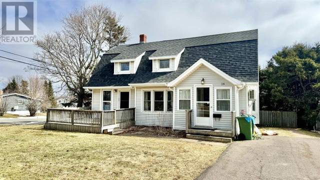 16 Wedgewood Avenue Charlottetown, Prince Edward Island in Houses for Sale in Charlottetown