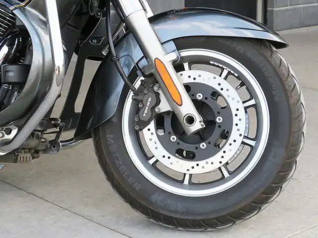 2011 Kawasaki Vulcan 1700 Voyager in Sport Touring in Cambridge - Image 12